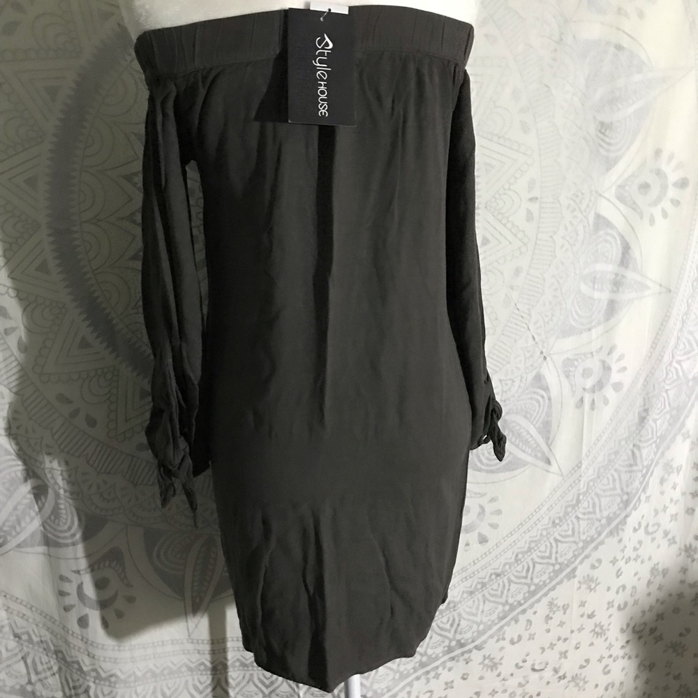 Style House Dress - Picture 3 of 5